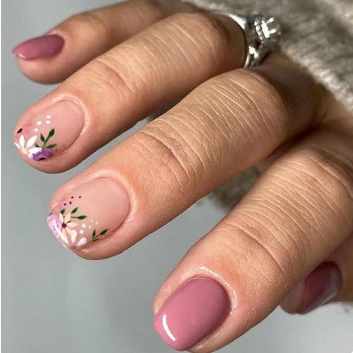 Künstlerisches florales Nageldesign Press-On Set Brehn