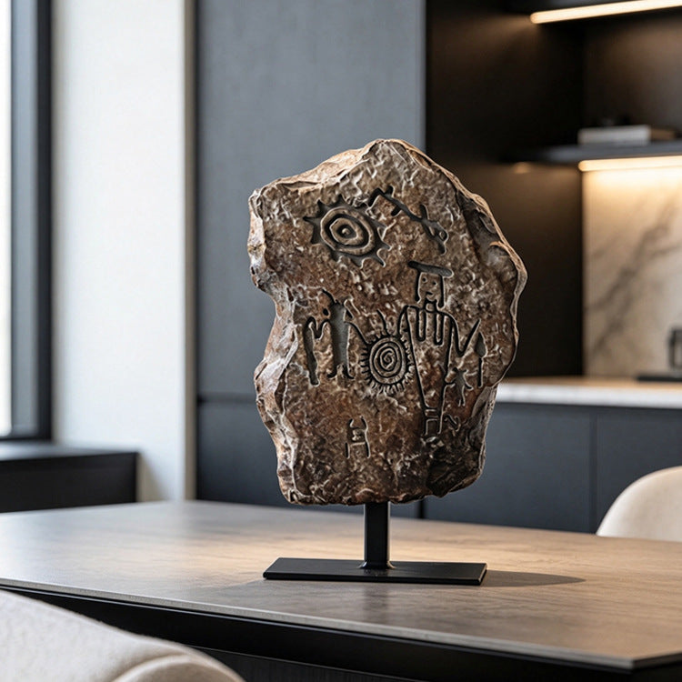 Elegante dekorative Steinskulptur