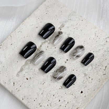 Künstlerisches Gel Press-On Nagelset mit Marmor- und glänzendem Finish