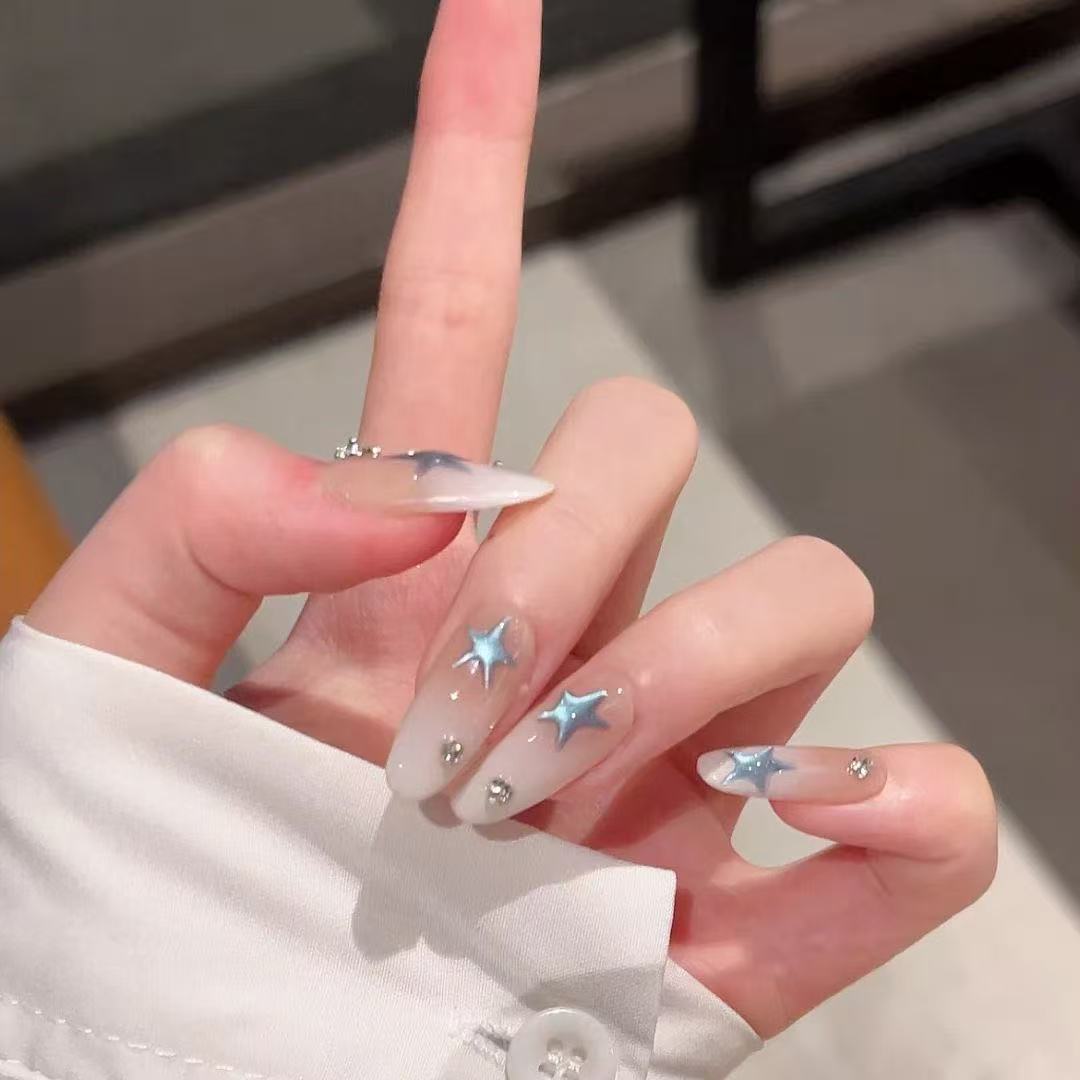 Dekoratives Nagelkunstdesign