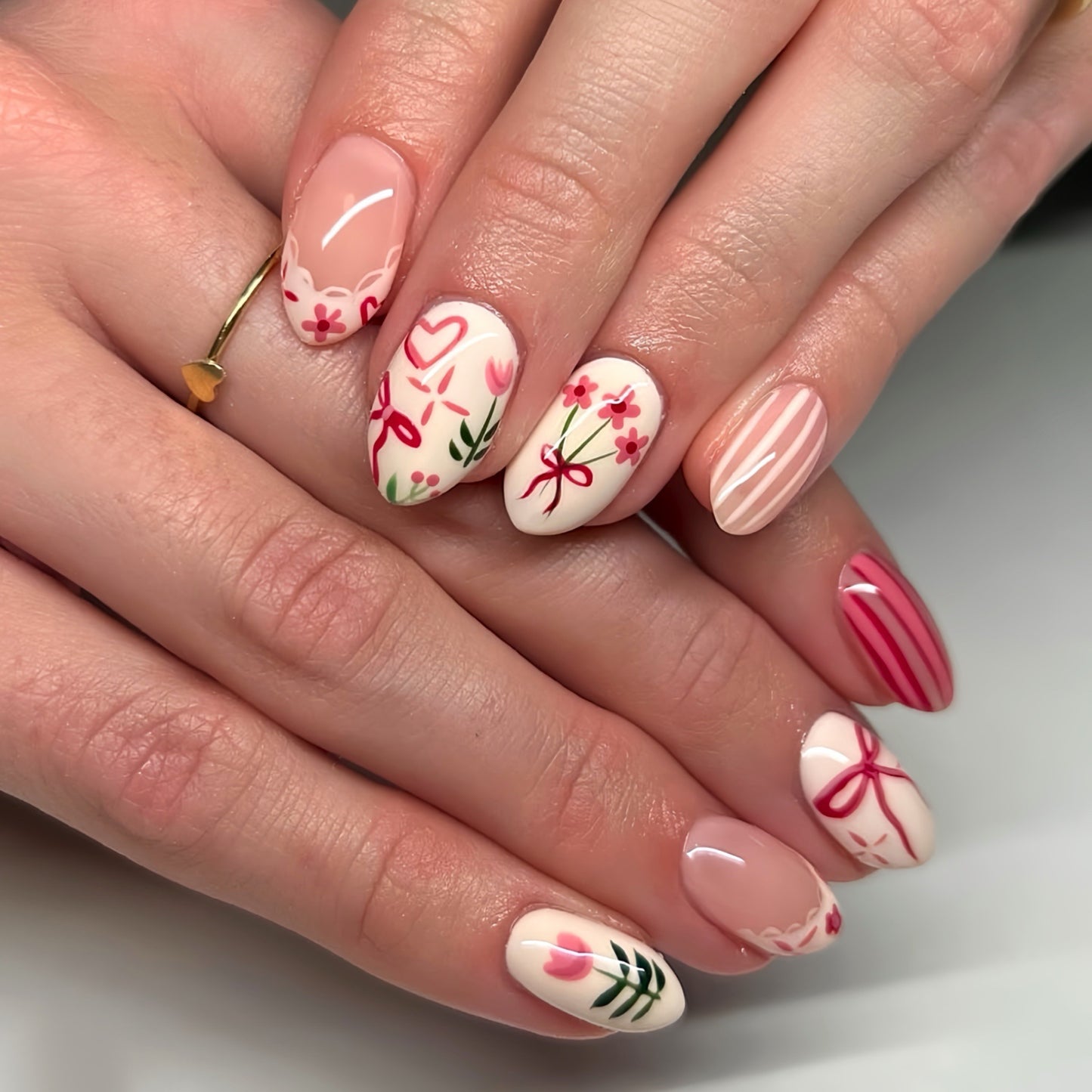 Künstlerisches Floral-Nagelkunst-Set Brehn