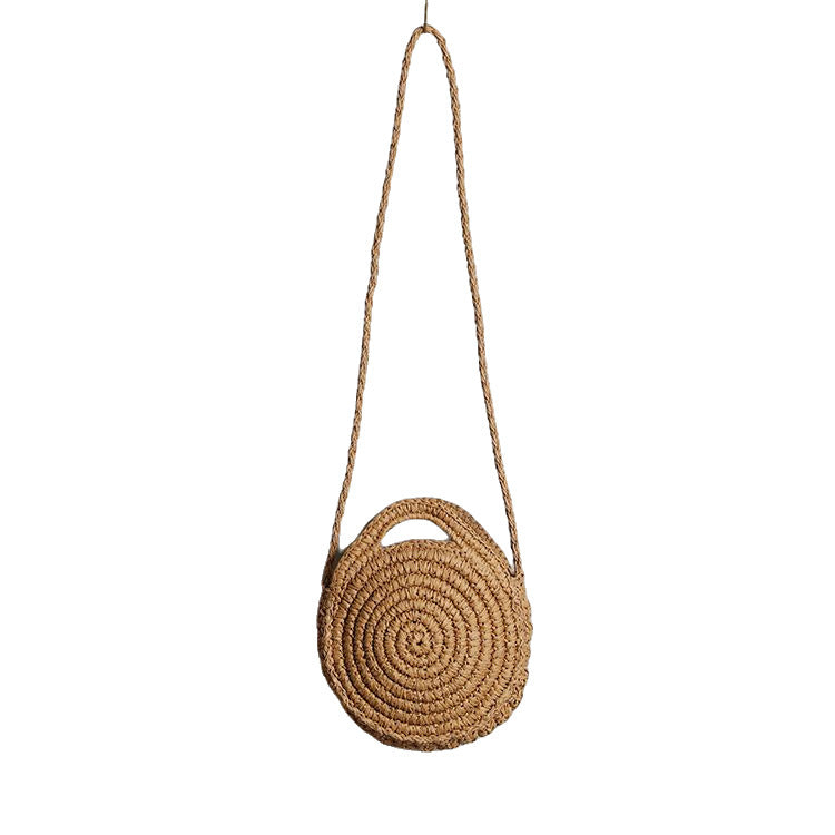 Handgefertigte Runde Basttasche mit Elegantem Verschluss Brehn