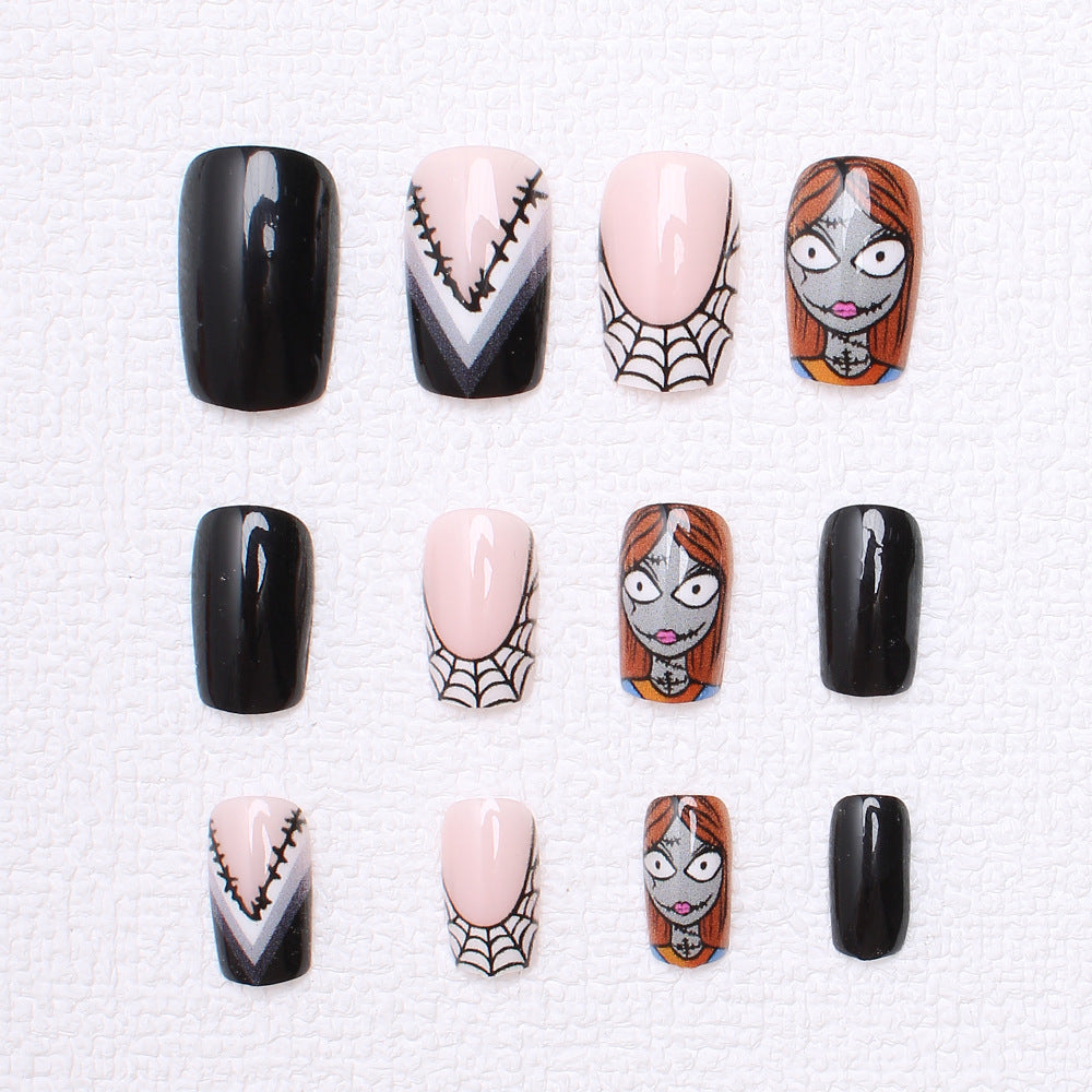 Kunstnagelset mit kreativen Halloween-Motiven und verspielten 3D-Designs Brehn