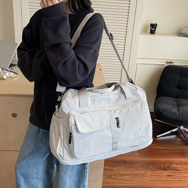 Damen Sportliche Reisetasche mit viel Stauraum und funktionalem Design Brehn