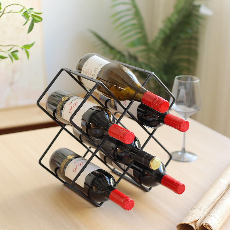 Unisex Weinregal aus schwarzem Metall Brehn