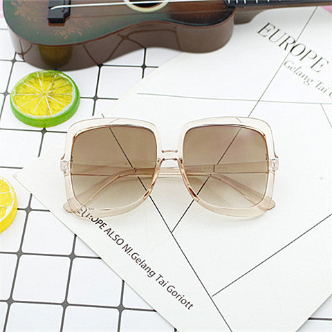 Damen Geometrische Sonnenbrille im modernen Design Brehn