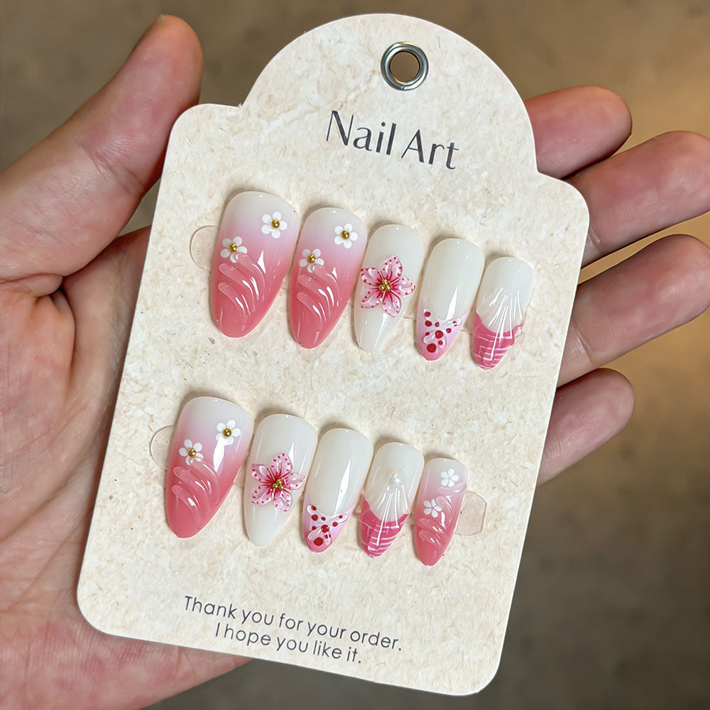 Künstlerisches Floral Press-On Nagelset Brehn