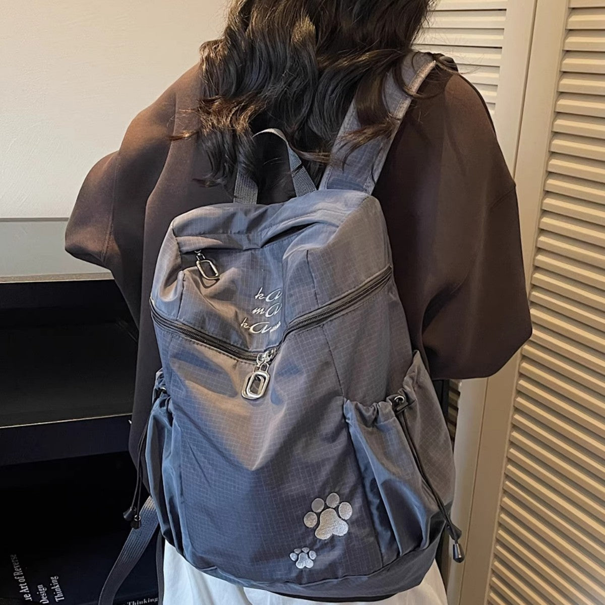 Stylischer Tierschädelrucksack
