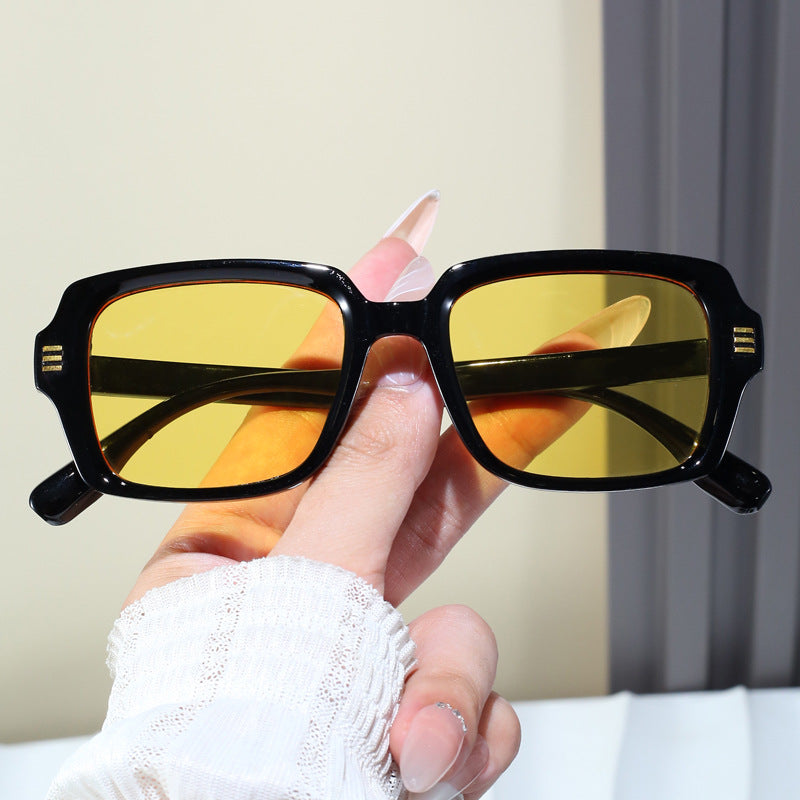 Damen modische quadratische Sonnenbrille mit strukturiertem Rahmen Brehn