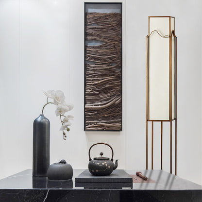 Elegante Slim Stehlampe