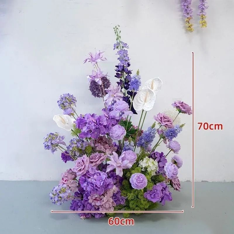 Elegante hängende Blumenarrangement