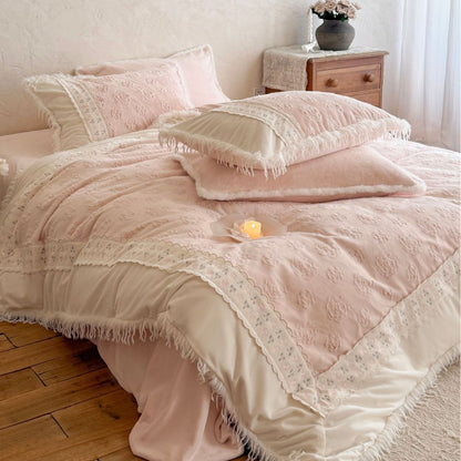 Bestickte florale tufted Baumwoll-Bettbezugset mit Spitzeneinfassung und franjiertem Rand