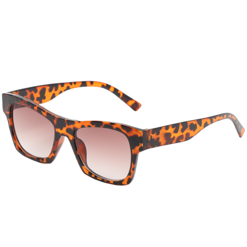 Damen modische Sonnenbrille im eleganten Quadratdesign Brehn