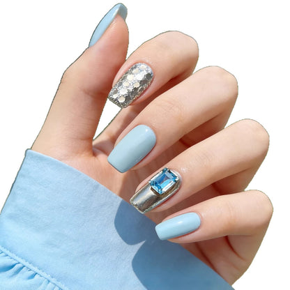 Dekorativer, mit Edelsteinen verziérter Press-On-Nagelsatz