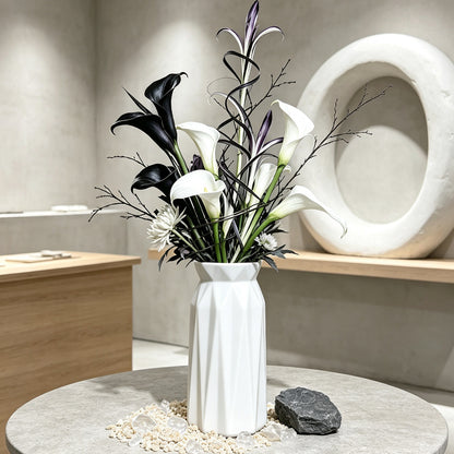 Elegante geometrische Vase Brehn