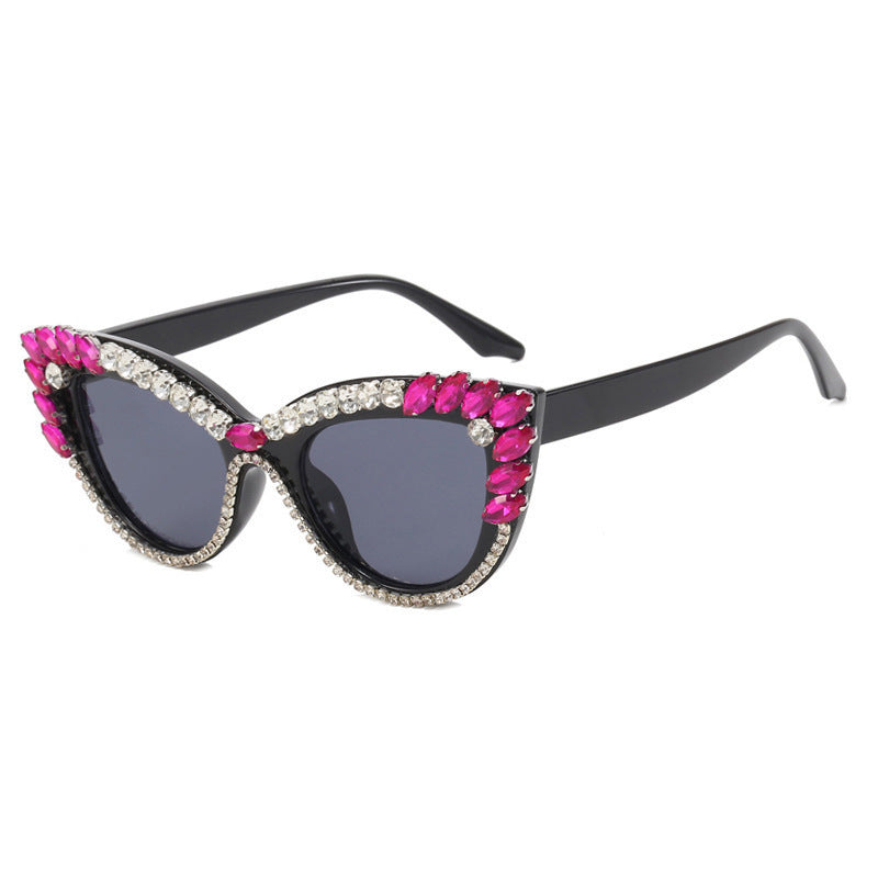 Damen Glamouröse Cat-Eye Sonnenbrille mit extravagantem Crystal-Verzierung Brehn
