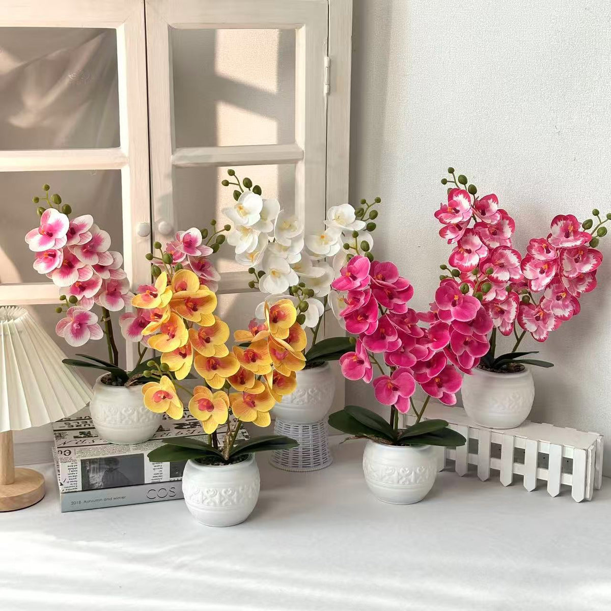 Dekorative Orchidee für Tischdekoration
