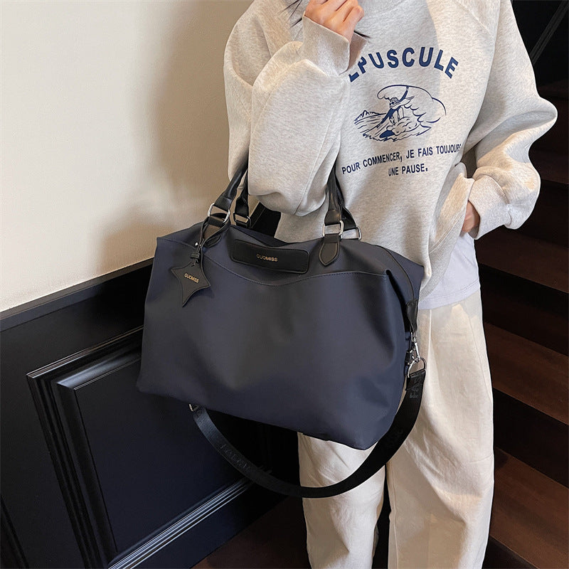 Elegante Reisetasche Mit Praktischen Fächern Brehn
