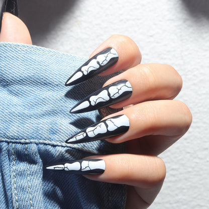 Künstlerische Skull-Design Stiletto Press-On Nägel Brehn