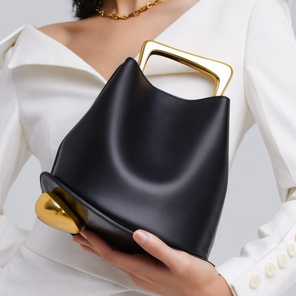 Skulpturale Griff-Handtasche