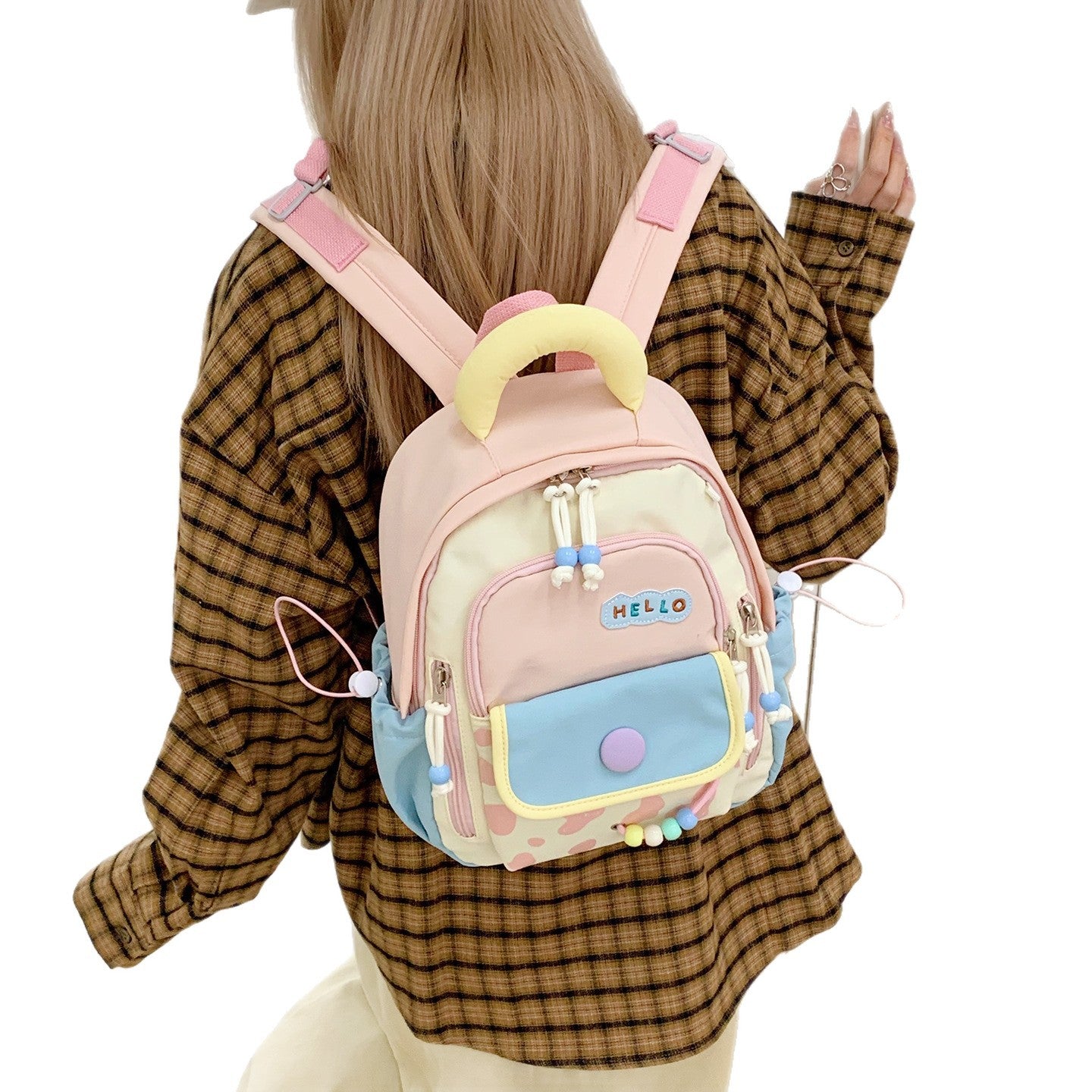 Freizeit-Rucksack mit Bunten Applikationen und Kreativem Design Brehn