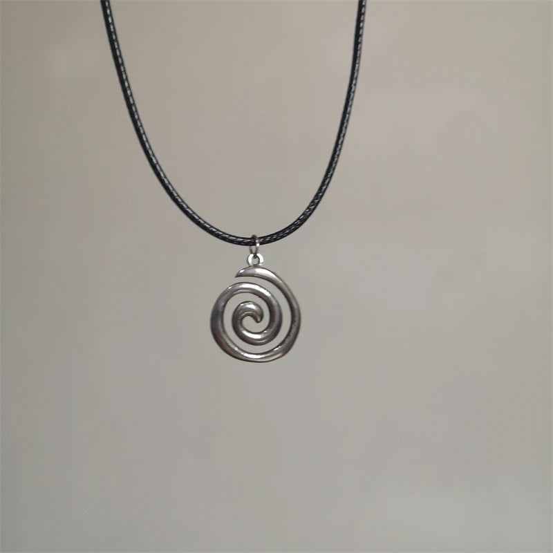 Spiral Anhänger Halskette Brehn