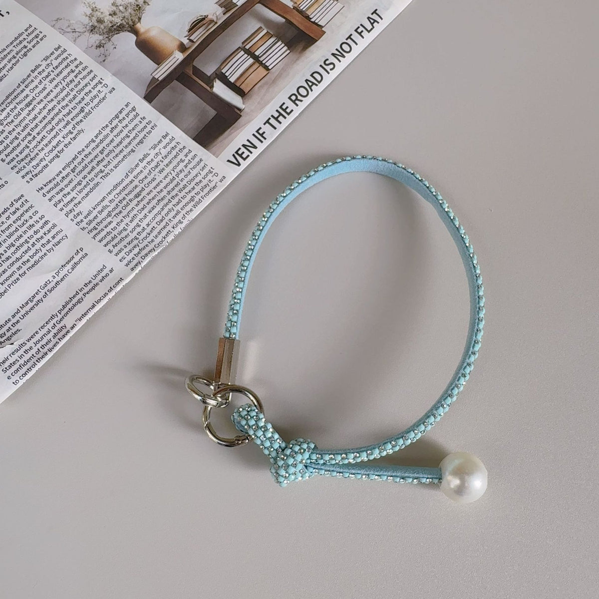 Elegante geknotte Perlenarmband-Band Brehn
