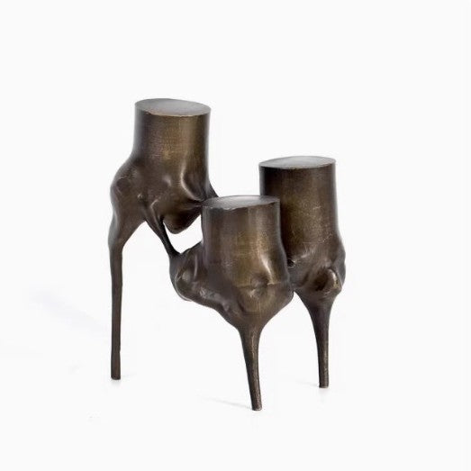 Künstlerische skulpturale Kerzenhalter