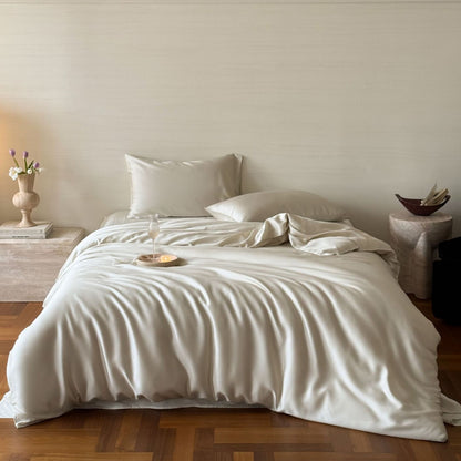 Luxuriöses Satin-Bettwäscheset mit seidig-glatter Oberfläche, Wendefunktion und Hotelverschluss