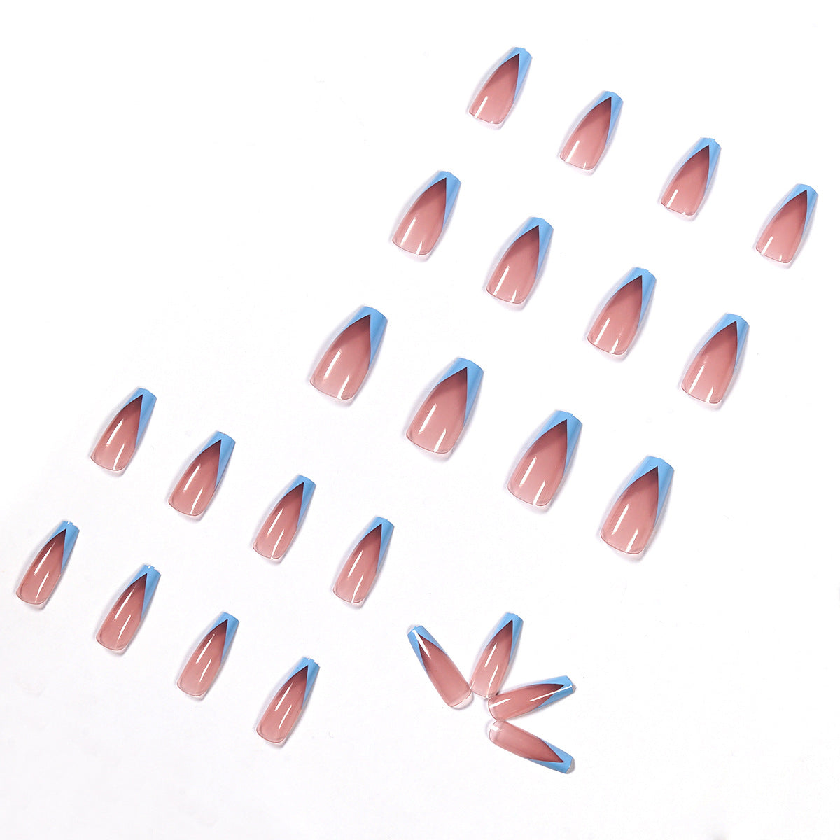 Kunstvolle Stiletto-Nägel mit Ombre-Design Brehn