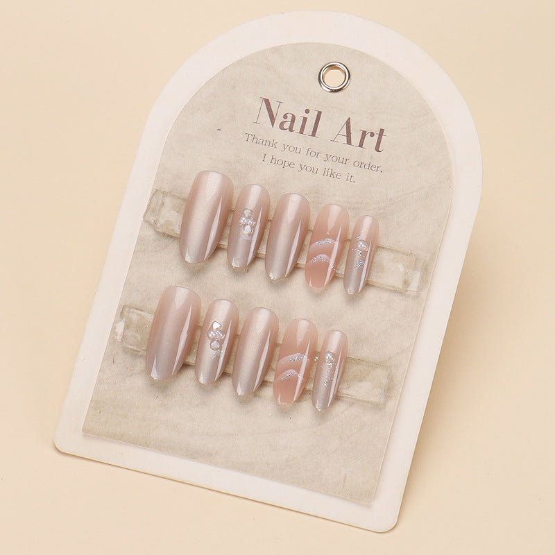 Glamouröses Press-On Nagelkunst-Set mit stylishen Edelstein-Akzenten Brehn