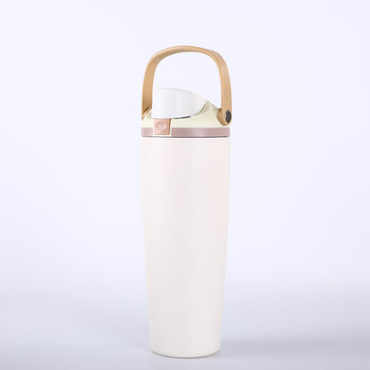 Isolierte Brehn Wasserflasche