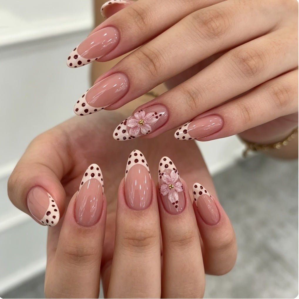 Dekorative florale Press-On Nagelspitzen Brehn