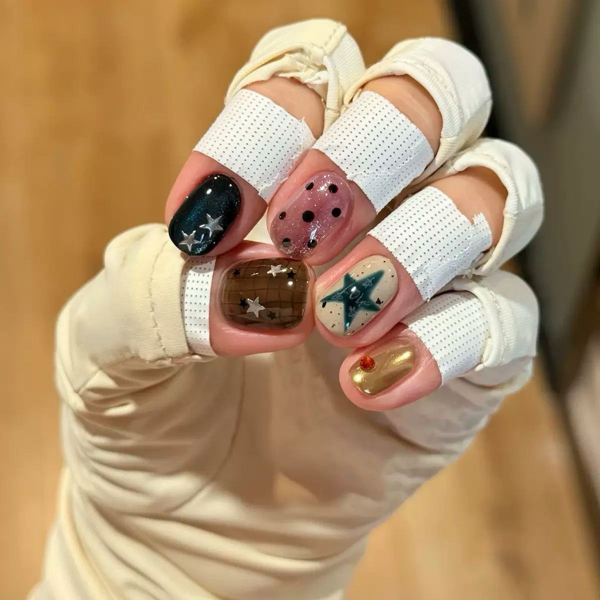 Künstlerisches Nageldesign Kit Brehn