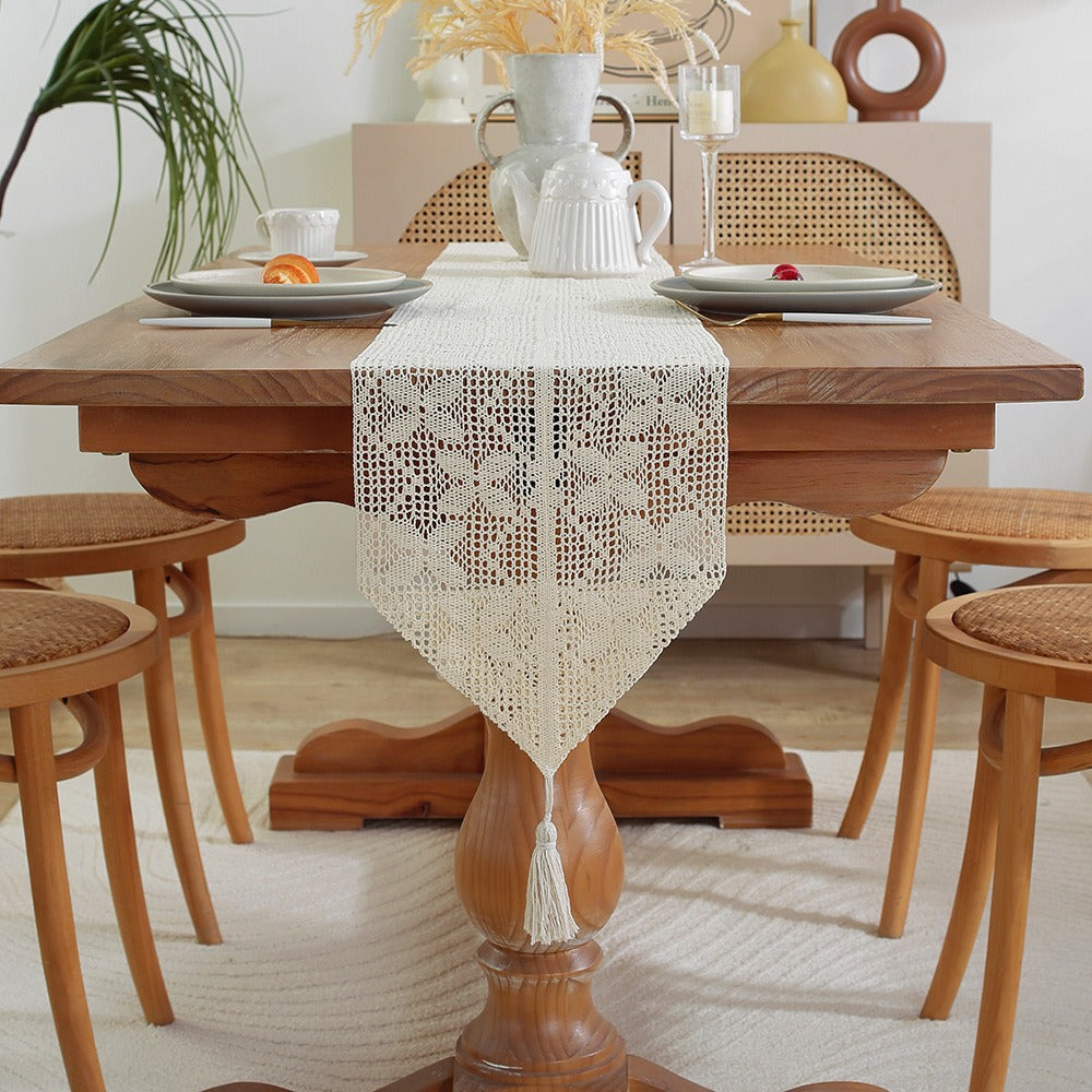Elegante Spitzen Tischläufer