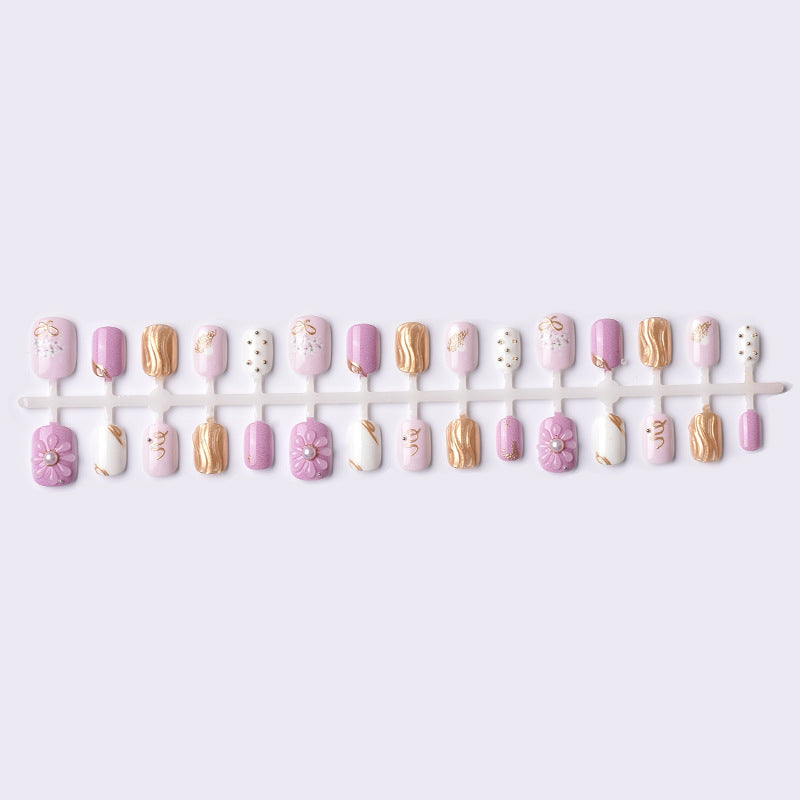 Floral und Perlen Dekorative Press-On Nagelkunst Set Brehn