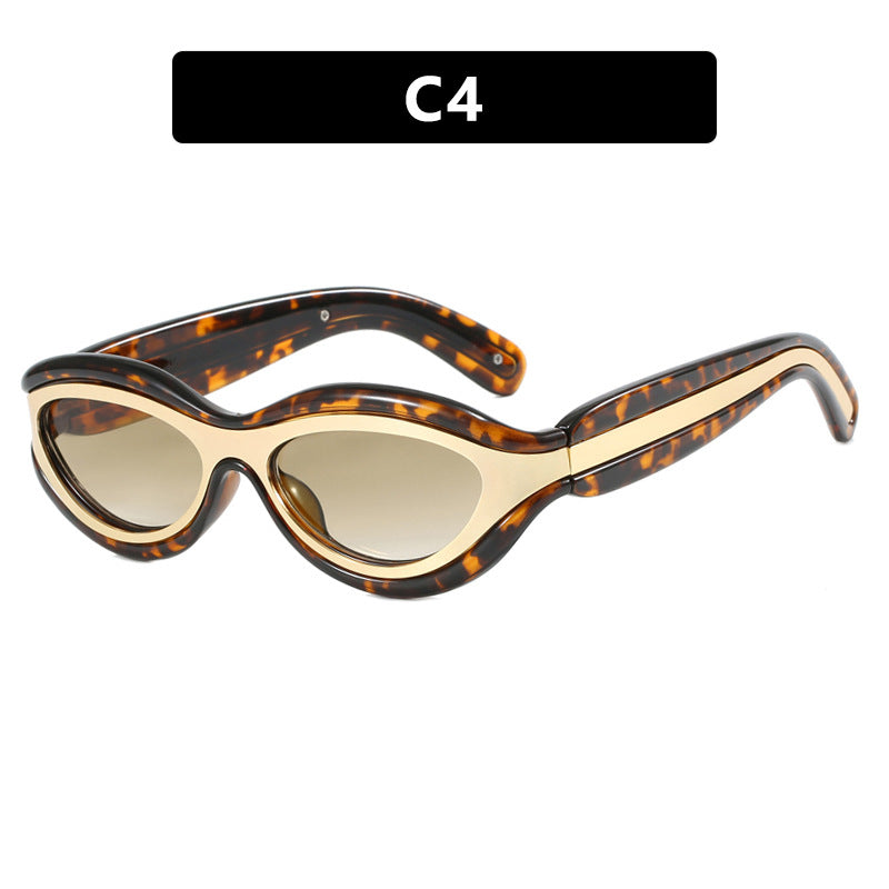 Damen stilvolle Sonnenbrille mit modischem Schwung Brehn