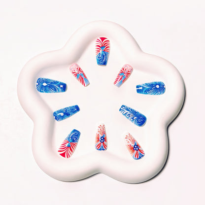Patriotisches Nagelkunstdesign Brehn