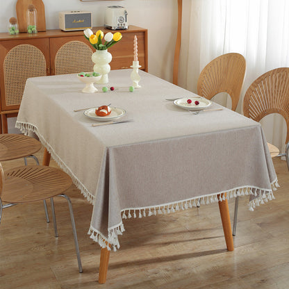 Elegante Quasten-Tischdecke