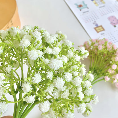 Dekorative Blumenanordnung