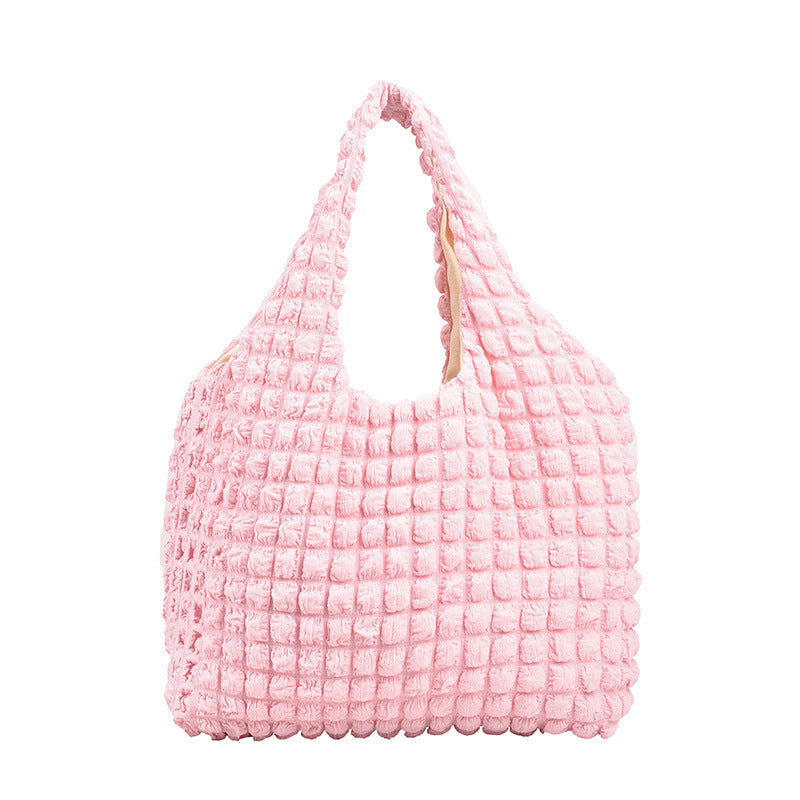 Gemütliche strukturierte Schultertasche