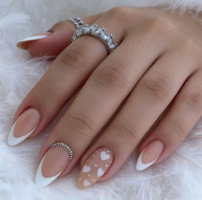 Herz-verzierte Gel-Nagelkunst-Set Brehn