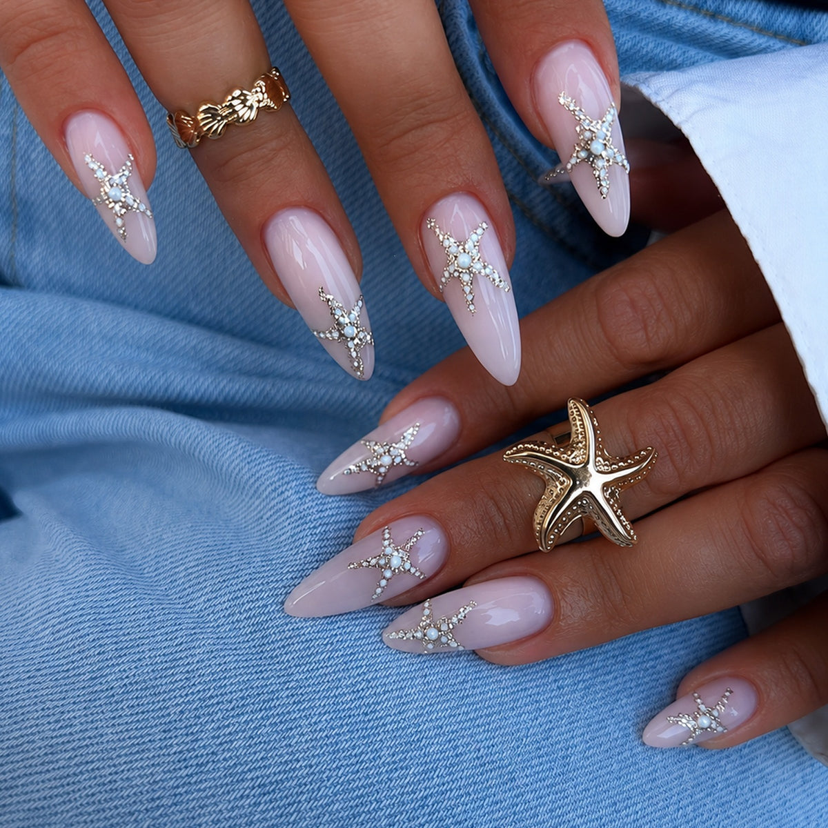 Kunstnagelset mit eleganten Stern-Motiven Brehn