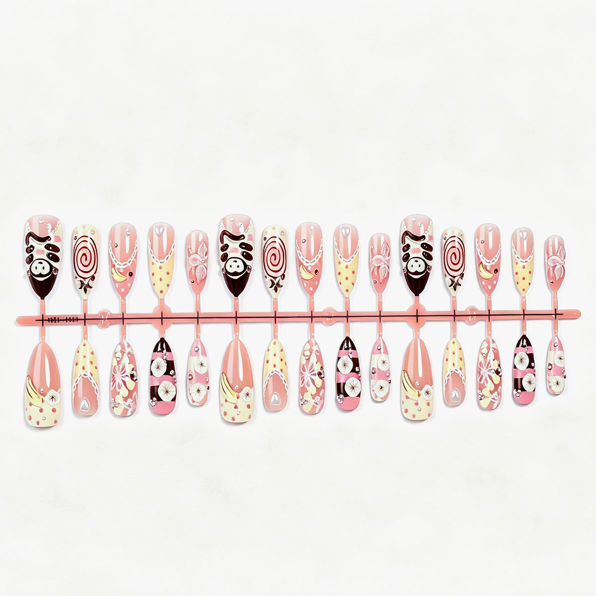 Kunstnagelset mit süßem Tier- und Dessertdesign Brehn