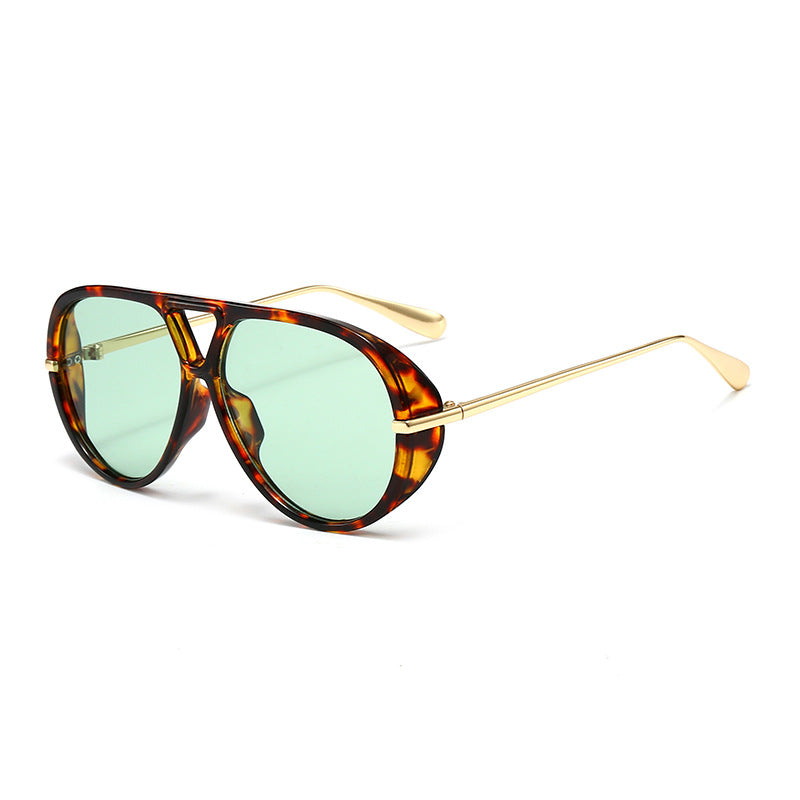 Damen modische oversized Sonnenbrille mit stilvollem Rahmen Brehn