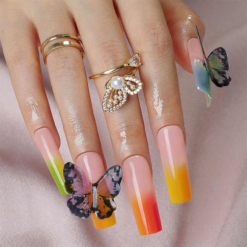 Künstlerisches Press-On Nagelset mit Schmetterlings- und Farbverlauf-Design Brehn