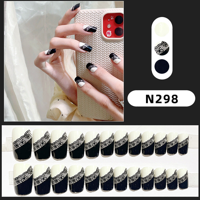 Elegantes Spitzen- und Farbblock Press-On Nail Set