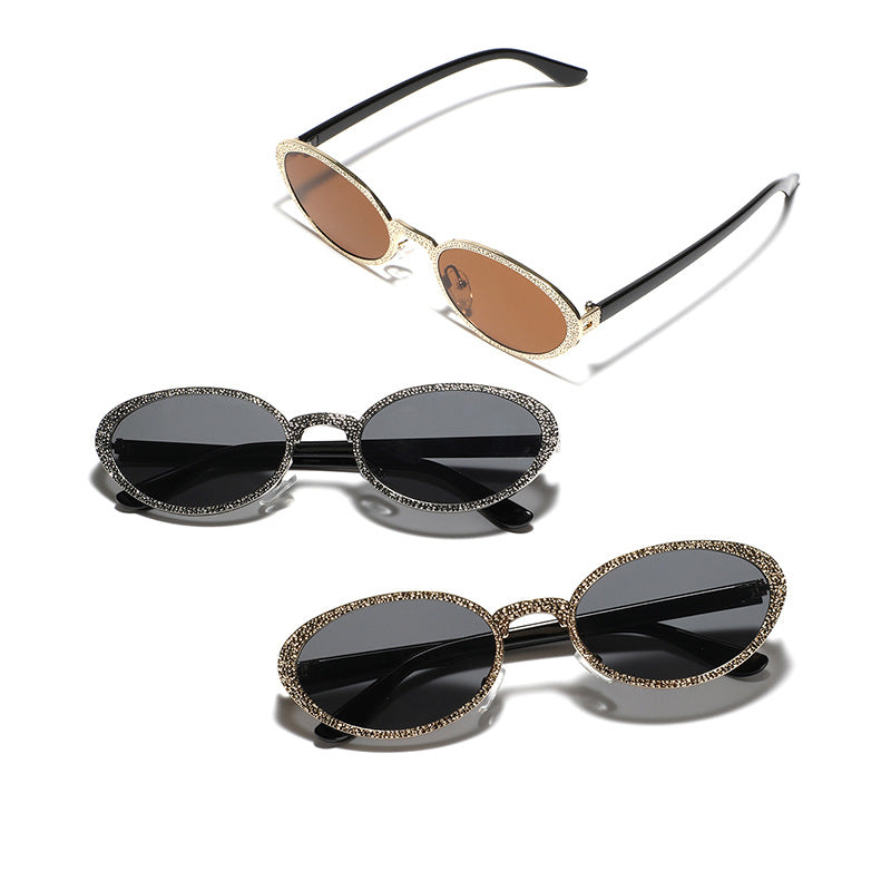 Damen Glamouröse Sonnenbrille mit funkelnder Rahmenverzierung Brehn