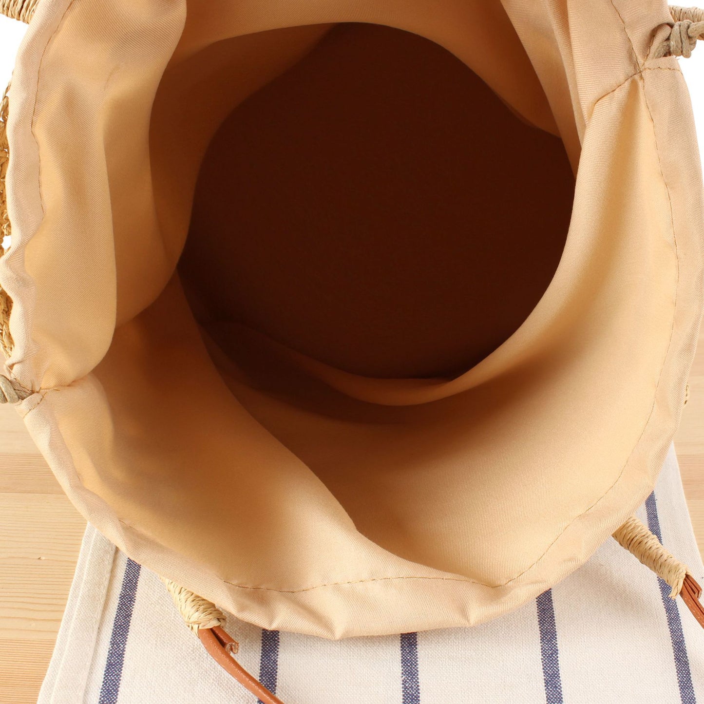 Handgeknüpfte Strandtasche mit Floralen Details Brehn