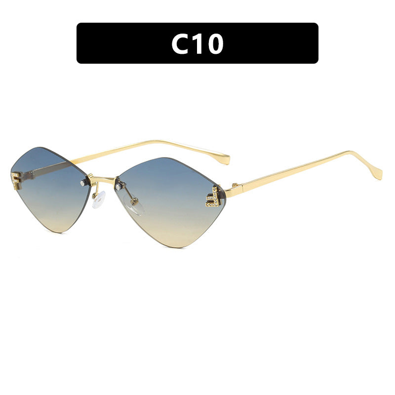 Damen geometrische Sonnenbrille im extravaganten Design mit gradienten Gläsern Brehn